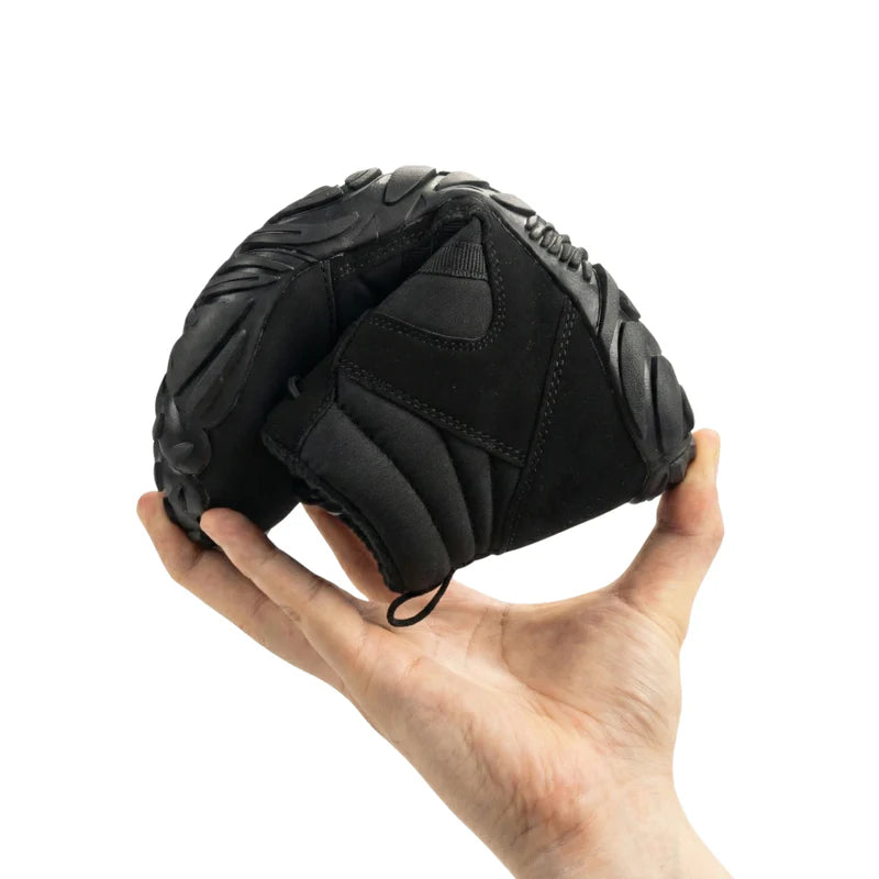Kasdava Pro - Non-slip & Water-resistant Winter Barefoot Shoe